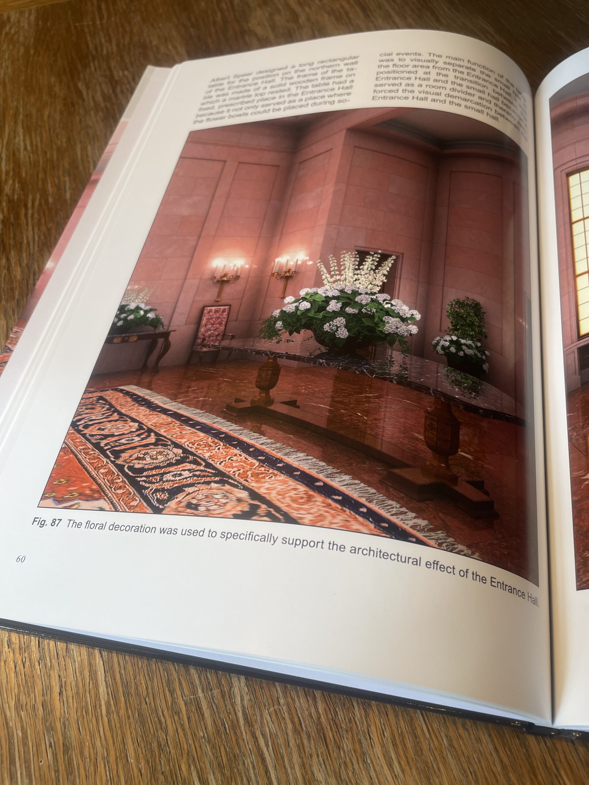 The Reich Chancellery – A Work Analysis/ Albert Speer/ The Entrance Hall/ New Reich Chancellery/ Interior/ Voßstraße 5/ 1937-1950 – Bild 7